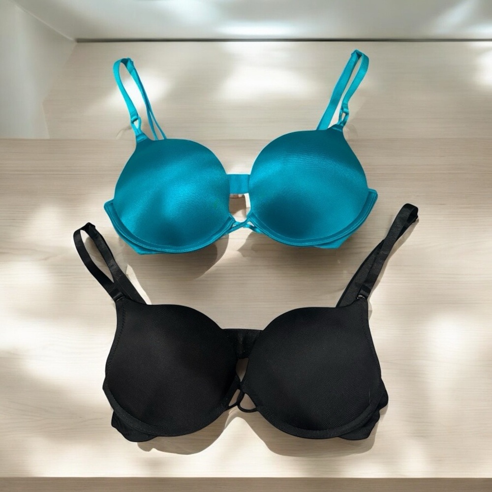 Women's 32A Intimates Set - Black and Teal Bras